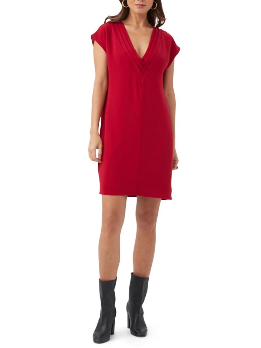 ✨ NWT Trina Turk “Zula” Red Pleated Shift Dress — Size M ✨